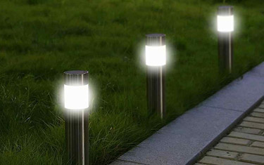 Outdoor LED lights for landscaping